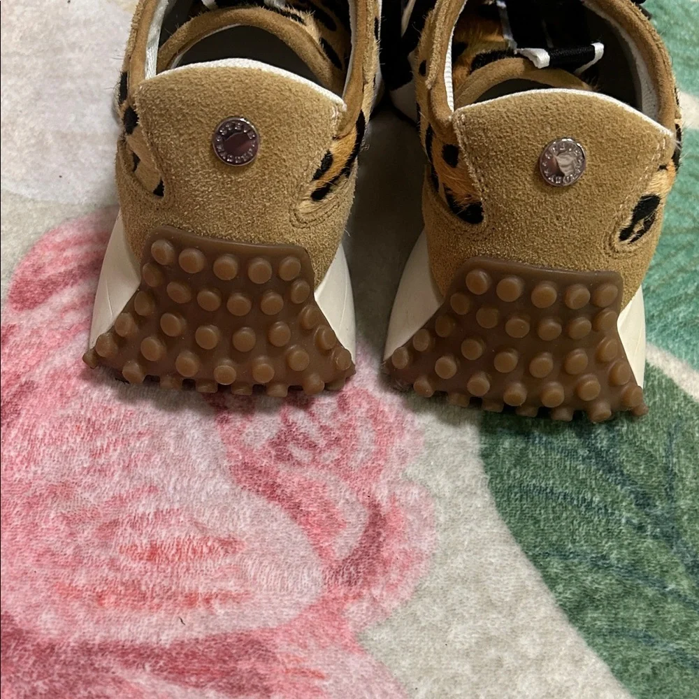 Steve Madden Tan and Black Leopard Women's Sneakers NWOT